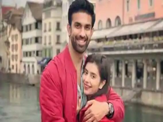 Rajeev Sen shares old pictures with wife Charu Asopa on social media 