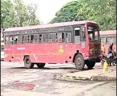 ST Bus Service Starts | राज्यात आंतरजिल्हा एसटी सेवा सुरु; मुंबई, सोलापुरातील प्रवाशांची प्रतिक्रिया