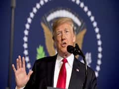 Trump loses balance before stepping on stage for New Hampshire rally 