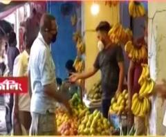 গতকাল লকডাউন, আজ শিলিগুড়ির বিধান মার্কেটে গা ঘেঁষাঘেঁষি করেই চলছে কেনাকাটা