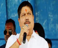 'করোনা শুধু বিজেপির জন্য নয়!' আক্রমণাত্মক অর্জুন সিংহ