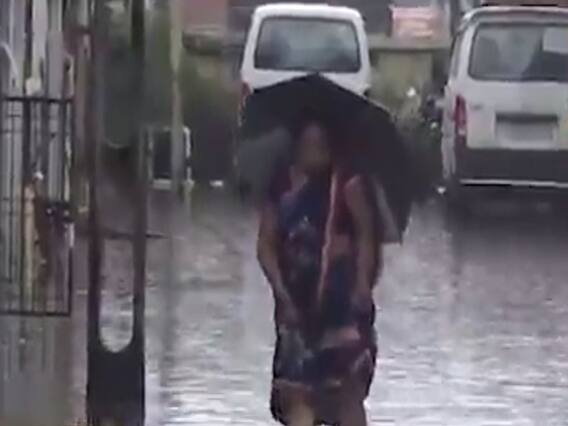 સુરત: ભારે વરસાદથી પલસાણા અને કડોદરાની વિવિધ સોસાયટીઓમાં ભરાયા ઘૂંટણસમા પાણી, જુઓ વીડિયો 