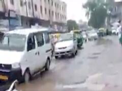 પાટણ શહેરના રસ્તાઓ પર ખાડાના ત્રાસથી વાહન ચાલકો પરેશાન, જુઓ વીડિયો