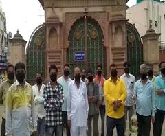 Gajanan Maharaj Temple | गजानन महाराज मंदिर खुलं करण्यासाठी हॉटेल ओनर असोसिएशनचं मूक आंदोलन