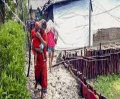 রাতভর বৃষ্টির জের! বাঁকুড়ায় বিপদসীমার উপর দিয়ে বইছে দ্বারকেশ্বর নদীর জল, বিপন্ন প্রায় ১২টি গ্রাম