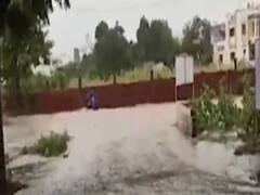 મોરબીમાં ધોધમાર વરસાદથી ઠેર ઠેર જળબંબાકારની સ્થિતિ, જુઓ વીડિયો