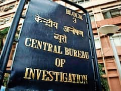सुशांत के घर से CBI की दूसरी टीम भी निकली, सिद्धार्थ पिठानी, दीपेश और नीरज भी थे मौजूद| Sushant Case