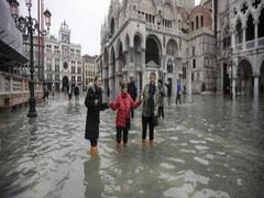 रेत के बवंडर से Italy में दहशत