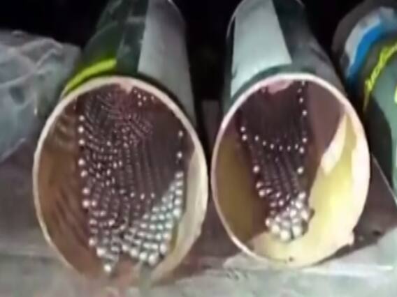 ISIS आतंकी Abu Yousuf के घर से भारी मात्रा में मिला विस्फोटक ... फिदायीन हमले की तैयारी थी! 