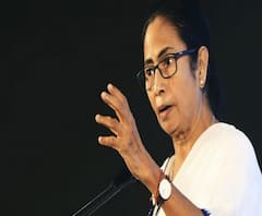 'পুজোর আগে কলেজ-বিশ্ববিদ্যালয়ে পরীক্ষা কিনা, তা নিয়ে দ্রুত সিদ্ধান্ত', বললেন মমতা