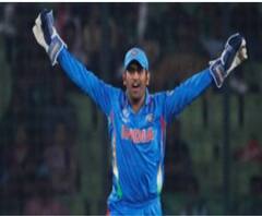 একইদিনে আন্তর্জাতিক ক্রিকেট থেকে অবসর ধোনি-রায়নার, রাজ্যে একদিনে করোনা আক্রান্ত ৩০৭৪ – দেখুন ‘শিরোনাম’ 