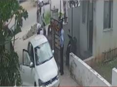 देखें देश और विदेश की वायरल खबरें वायरल एक्सप्रस में 