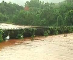 Ratnagiri Rain Update | गणेशोत्सवानिमित्त निघालेल्या चाकरमान्यांची दैना, पुरामुळे चाकरमानी अडकले