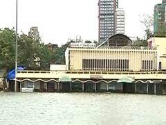 Mumbai: Heavy rains left behind marks of destruction