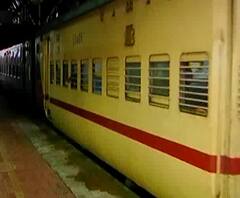 Ganeshotsav 2020 | मुंबईला पुरतण्यासाठी कोकणवासियांची रेल्वेला पसंती