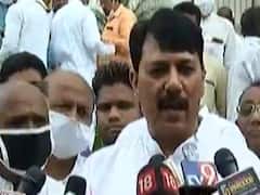 કમલમમાં કાર્યકર્તાઓ સાથે બેઠક કરવાના સી.આર. પાટીલના નિવેદન પર કૉંગ્રેસે શું કર્યો પ્રહાર ? જુઓ વીડિયો 