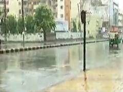 રાજકોટના લોધીકા, સરધાર સહિતના વિસ્તારોમાં વરસાદ વરસ્યો, જુઓ વીડિયો 