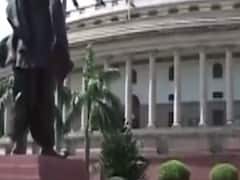 कोरोना काल में संसद सत्र चलाने की तैयारी