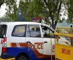 দিল্লিতে আইইডি-আগ্নেয়াস্ত্র সহ গ্রেফতার আইএস জঙ্গি, টার্গেট ছিলেন কে? 