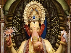 देशभर में धूमधाम से हुई बप्पा की विदाई, देखिए गणपति विसर्जन से जुड़ी 10 बड़ी खबरें