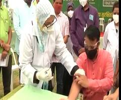 Antibody Test | औरंगाबादमध्ये सेरो सर्वेक्षणाला सुरुवात; अँटीबॉडी टेस्ट नेमक्या कशा केल्या जातात?