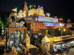 कोरोना काल में कान्हा का जन्मोत्सव, देश भर में मनाई गई जन्माष्टमी 