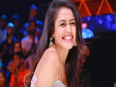 Sunny Leonne के बाद अब Neha Kakkar बनीं कॉलेज merit list की topper