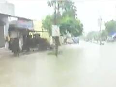 વડોદરા પર પૂરનું સંકટ, વિશ્વામિત્રીની સપાટીમાં થઇ રહ્યો છે વધારો, જુઓ વીડિયો