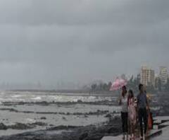 প্রবল বর্ষণে বানভাসী বাণিজ্যনগরী, জারি রেড অ্যালার্ট! বাড়িতে থাকার নির্দেশ মুম্বইবাসীকে 