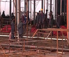 Pune Covid Jumbo Hospital | वाढत्या प्रादुर्भावामुळे पुण्यातील जंबो कोविड सेंटरच्या उभारणीला उशीर 