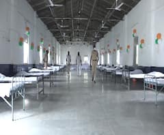 Beed Quarantine Center for Police | बीडमध्ये पोलिसांसाठी सुसज्ज क्वॉरन्टाईन सेंटरची उभारणी