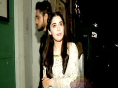 Eisha Singh and Adnan Khan's Mumbaiya style!