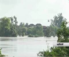 Vainganga River Flood | वैनगंगा नदीला महापूर, गावातील लोकांना घराच्या छतावर आश्रय घेण्याची वेळ