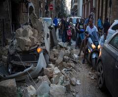Lebanon explosion | लेबनॉनच्या बेरुतमध्ये भीषण स्फोट, क्षणार्धात शहर उध्वस्त, नागरिकांचे अतोनात हाल