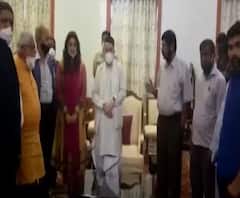 Sharad Pawar on Athawale | आठवलेंचा एक तरी आमदार निवडून आलाय का? NDAचं आमंत्रण देणाऱ्या रामदास आठवलेंना पवारांचा टोला