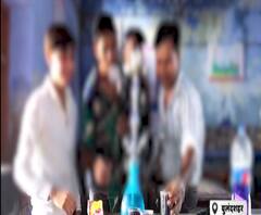 Bulandshahr छात्रों ने स्कूल को बनाया हुक्का बार