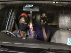 Drugs Connection में पूछताछ के बाद NCB ऑफिस से निकलीं Rhea Chakraborty | Sushant Case