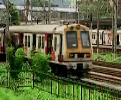 Mumbai Dabewale reaction | लोकलने प्रवासाची परवानगी दिल्यानंतर मुंबईचे डबेवाले म्हणतात..