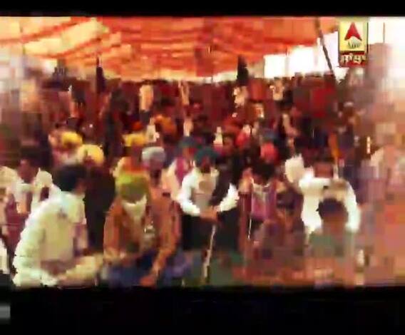 ਬਟਾਲਾ 'ਚ ਰੋਸ ਪ੍ਰਦਰਸ਼ਨ 'ਚ ਸ਼ਾਮਲ ਹੋਏ ਪੰਜਾਬੀ ਸਿਤਾਰੇ, ਰਣਜੀਤ ਬਾਵਾ ਤੇ ਐਮੀ ਵਿਰਕ ਦੀ ਕੇਂਦਰ ਨੂੰ ਲਲਕਾਰ 