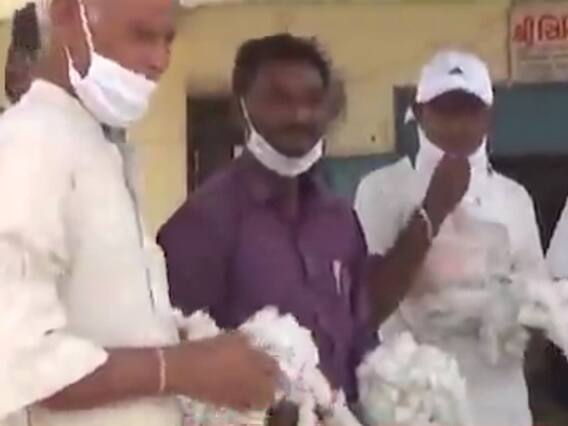 પાટણ માર્કેટિંગ યાર્ડમાં કપાસની ખરીદી શરુ, પોષણક્ષમ ભાવ નહીં મળતા ખેડૂતોમાં આક્રોશ, જુઓ વીડિયો