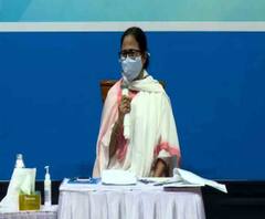 'কম কাজ করে দাঙ্গা লাগালে, বেশি মূল্য পাওয়া যায়', উত্তরবঙ্গে প্রশাসনিক বৈঠকে নাম না করে বিজেপিকে আক্রমণ মুখ্যমন্ত্রীর