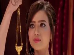 Vanraj rebukes Kavya for stealing Anupamaa's mangalsutra | Saas Bahu Aur Saazish (28.09.2020)