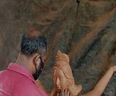 नवरात्रोत्सवावरही कोरोनाचं सावट! मूर्तीच्या उंचीबाबत संभ्रम, नियमावलीची प्रतीक्षा, देवींच्या मूर्तींची मागणी घटली