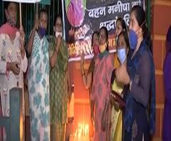 देवभूमि में भी Hathras कांड का विरोध, विपक्ष ने निकाला कैंडल मार्च| Uttarakhand Prime| ABPGanga