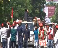 Kanpur में SP का प्रदर्शन , Smart Meter को बताया गरीबों का दुश्मन| Poorab Paschim| ABP Ganga