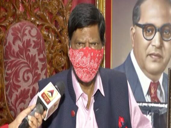 Devendra Fadnavis और Sanjay Raut की मुलाकात पर बोले Ramdas Athawale 