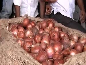 Why onion mismanagement is taking place in India? | Ghanti Bajao Full