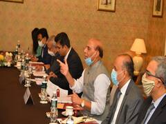 First visual of meeting b/w Rajnath Singh & China's Defence minister is here 