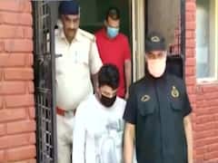 मिलिए चोरों के गिरोह से जो फ्लाइट में बैठकर चोरी करने आते थे