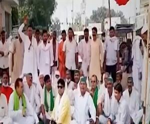 कृषि बिल को लेकर देवभूमि में भी किसान सड़क पर उतरे| Uttarakhand Prime| ABP Ganga